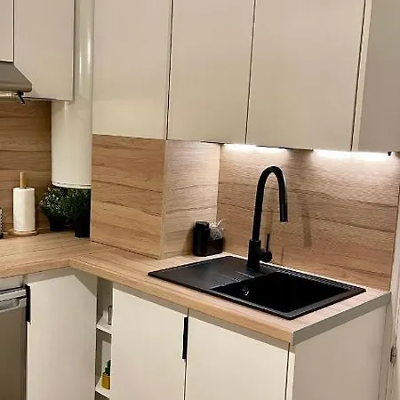 Piso Acogedor En Apartamento *